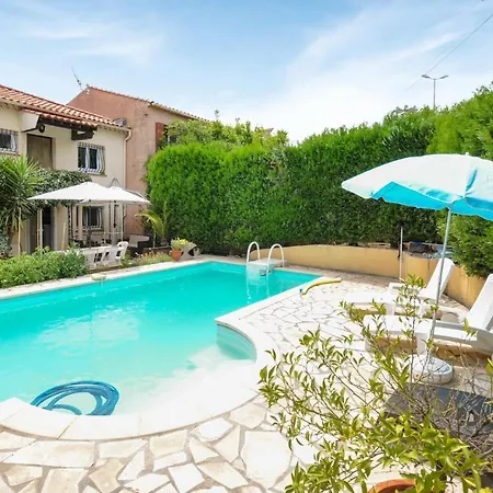 Lovely In With Swimming Pool